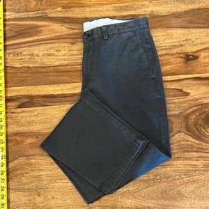 Johnson & Murphy 34x34 Navy Chinos